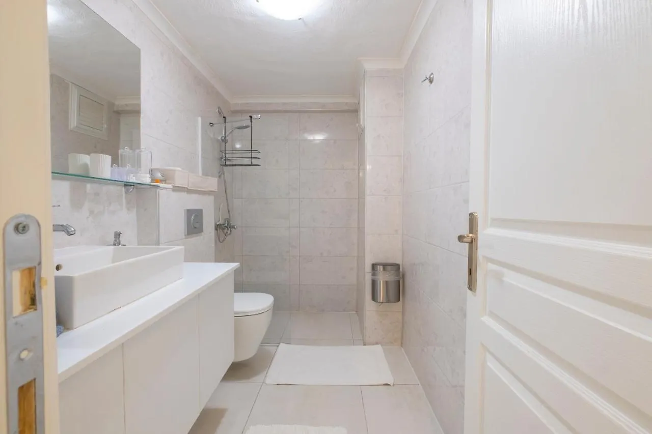 Ezgi'S Apartment With Private Garden In Marmaris Turkiet