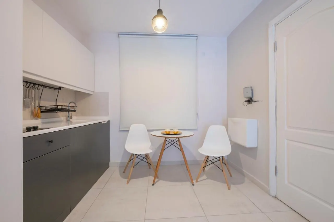 Ezgi'S Apartment With Private Garden In Marmaris