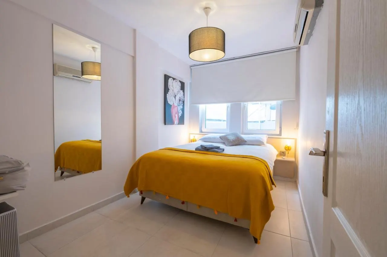 Ezgi'S Apartment With Private Garden In Marmaris